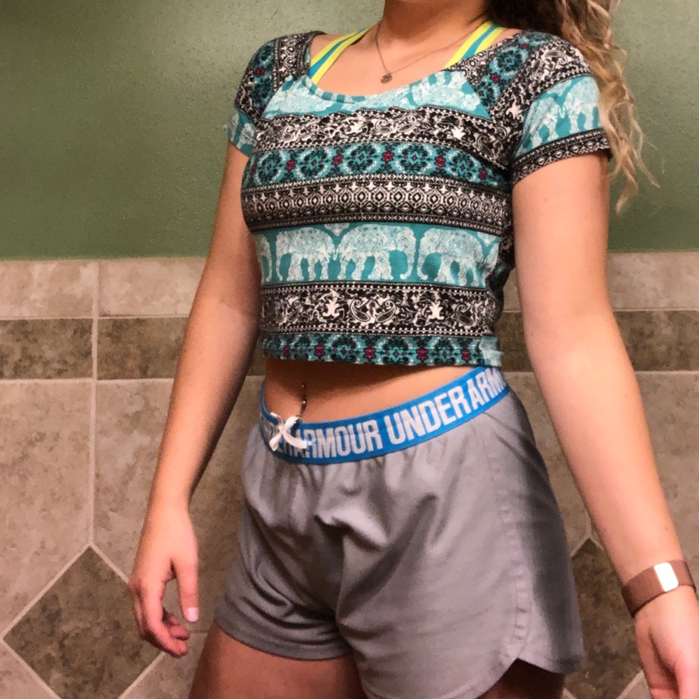 Rue 21 Cropped Shirt